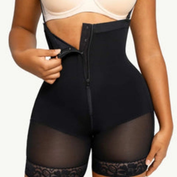 NEW/BODYSHAPER - Picture 4 of 4